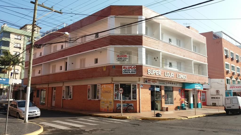 Edificio Longo Jk Kitinet Capão da Canoa Exterior photo