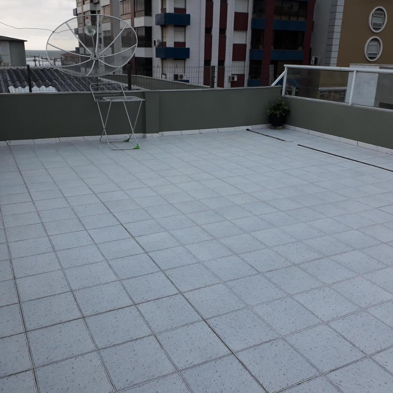 Edificio Longo Jk Kitinet Capão da Canoa Exterior photo